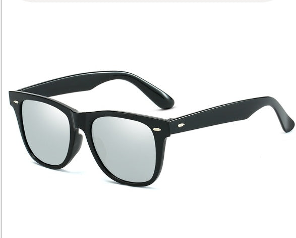 Fashion Sunglasses With Strong PC Frame And AC Lens UV400 Protection Eyewear High Visible Light Transmittance Quality