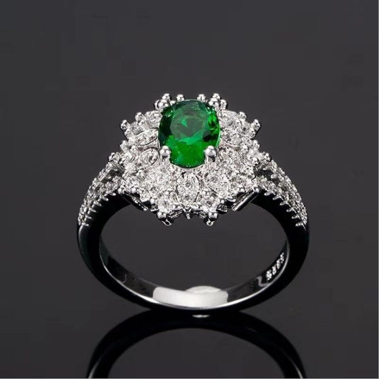 Geometric White Gold Ring With Zircon Decoration For Her