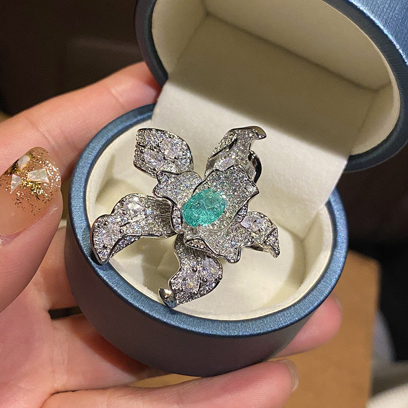 Womens Starfish Flower Zircon Ring Inlaid Copper High Quality Elegant Design Jewelry For Daily Wear Style Chic