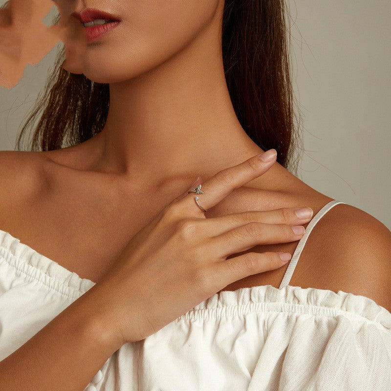 Womens Butterfly Ring S925 Sterling Silver Hollow Insect Design With Zircon Accent Bow Rings High Quality Gift Fashion