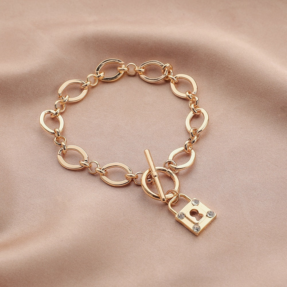 Womens Gold Chain Bracelet Thick Padlock Geometric Alloy Electroplated Jewelry StainlessSteel Elegant Accessory