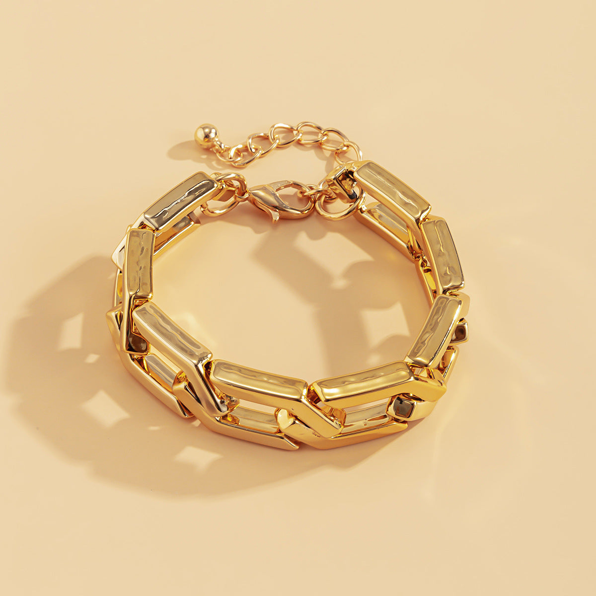 Womens Vintage Geometric Bracelet Electroplated Single Layer Hexagon CCB Fashion Jewelry Elegant Fashion Piece