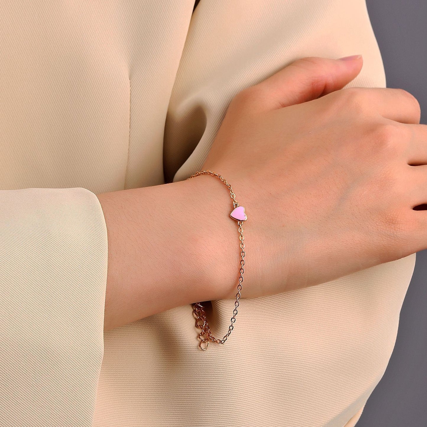 Womens Heart Bracelet Electroplated Copper Peach Heart Charm Trendy Bracelet Gift For Her Valentine Day Present