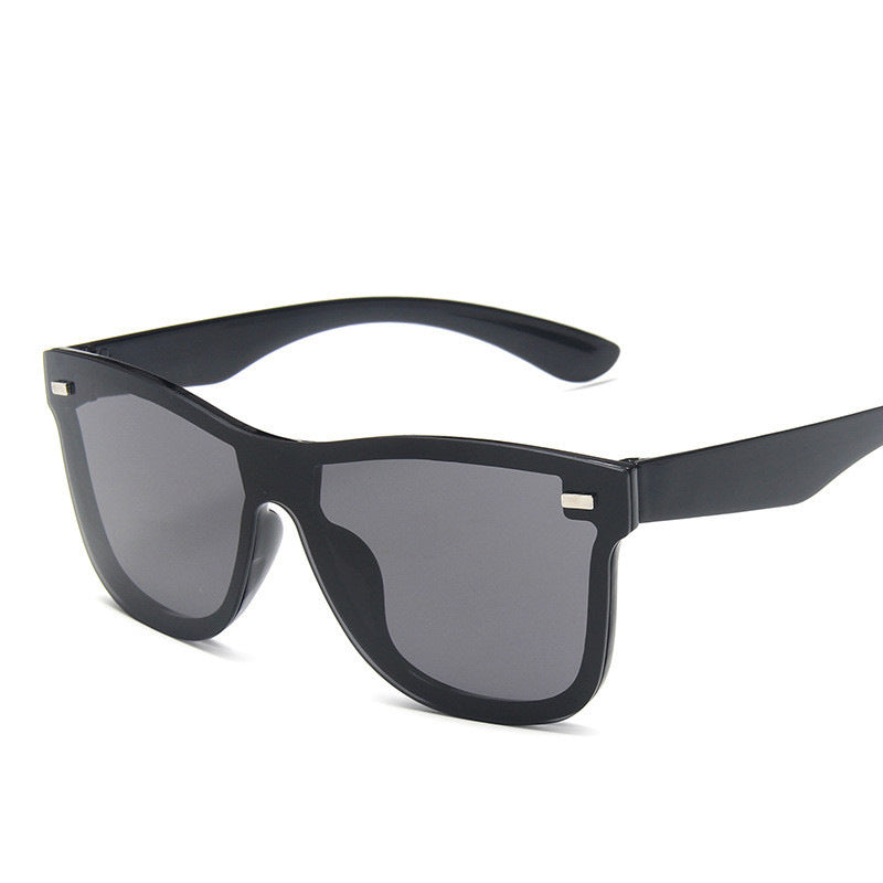 Reflective Sunglasses For Men And Women Trendy Travel Eyewear Unisex Design Fashionable For Parties Stage Show