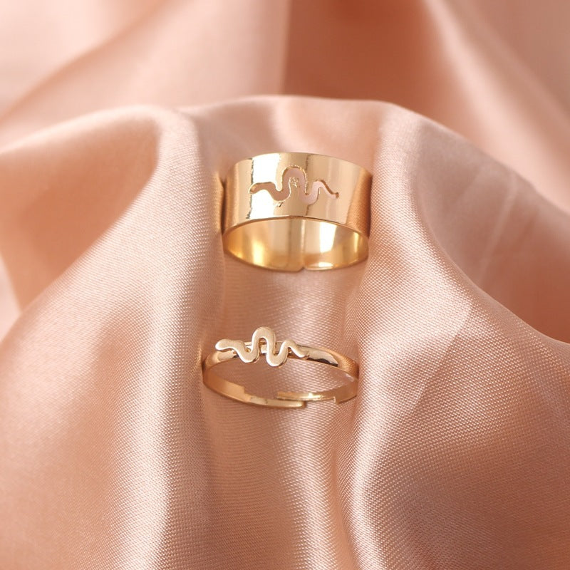 Unisex Fashion Metal Couple Rings Polished Animal Zodiac Matching Set for Lovers Durable Jewelry Gift Idea In Gift Box