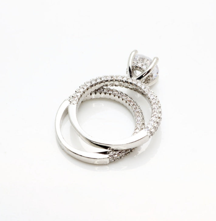 New Flash Diamond Round Princess Ring Fashion Female Engagement Marriage Diamond Ring Female