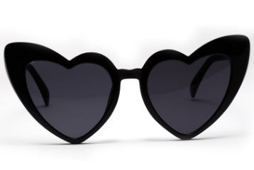 Heart Shaped Sunglasses Womens Resin Lens Plastic Frame Pink Retro Red Fashion Eyewear For Women Everyday Wear