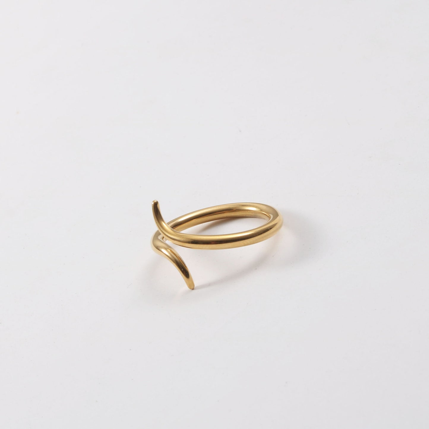 Gold Titanium Steel Snake Ring 18K Electroplated Geometric Design For Women Jewelry Elegant Geometric Modern Ring
