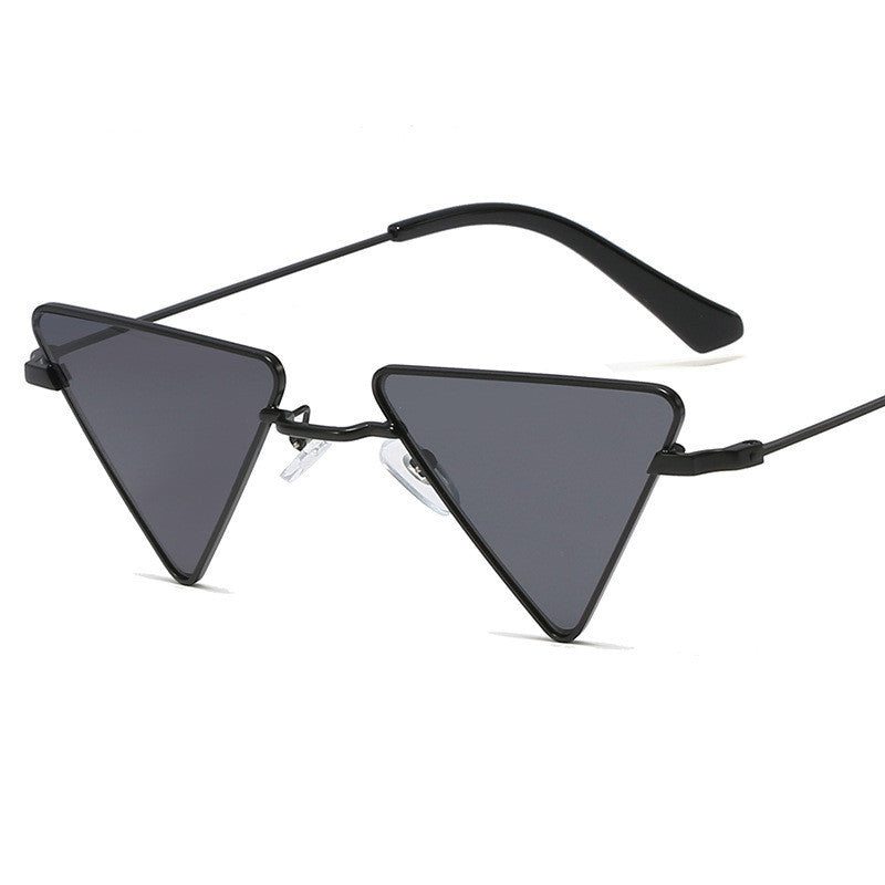 Triangle Sunglasses For Men And Women Metal Frame With AC Lenses Stylish UV Sun Protection Eyewear For Everyday Wear