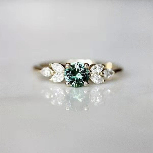 Ladies Fashion Ring Set With Sparkling Diamonds Zircon Copper Emerald Ring For Women Jewelry European Designed