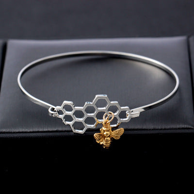 Womens Honeycomb Bracelet Alloy Jewelry With Bee Insect Design Gold Silver Tone Simple Elegant Gift For Her XL