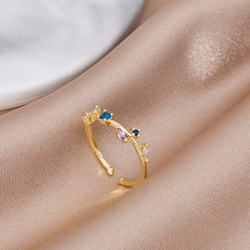 Women's Micro Set Zircon Leaf Ring Alloy Metal Dainty Nature Inspired Jewelry For Everyday Wear And Special Occasions