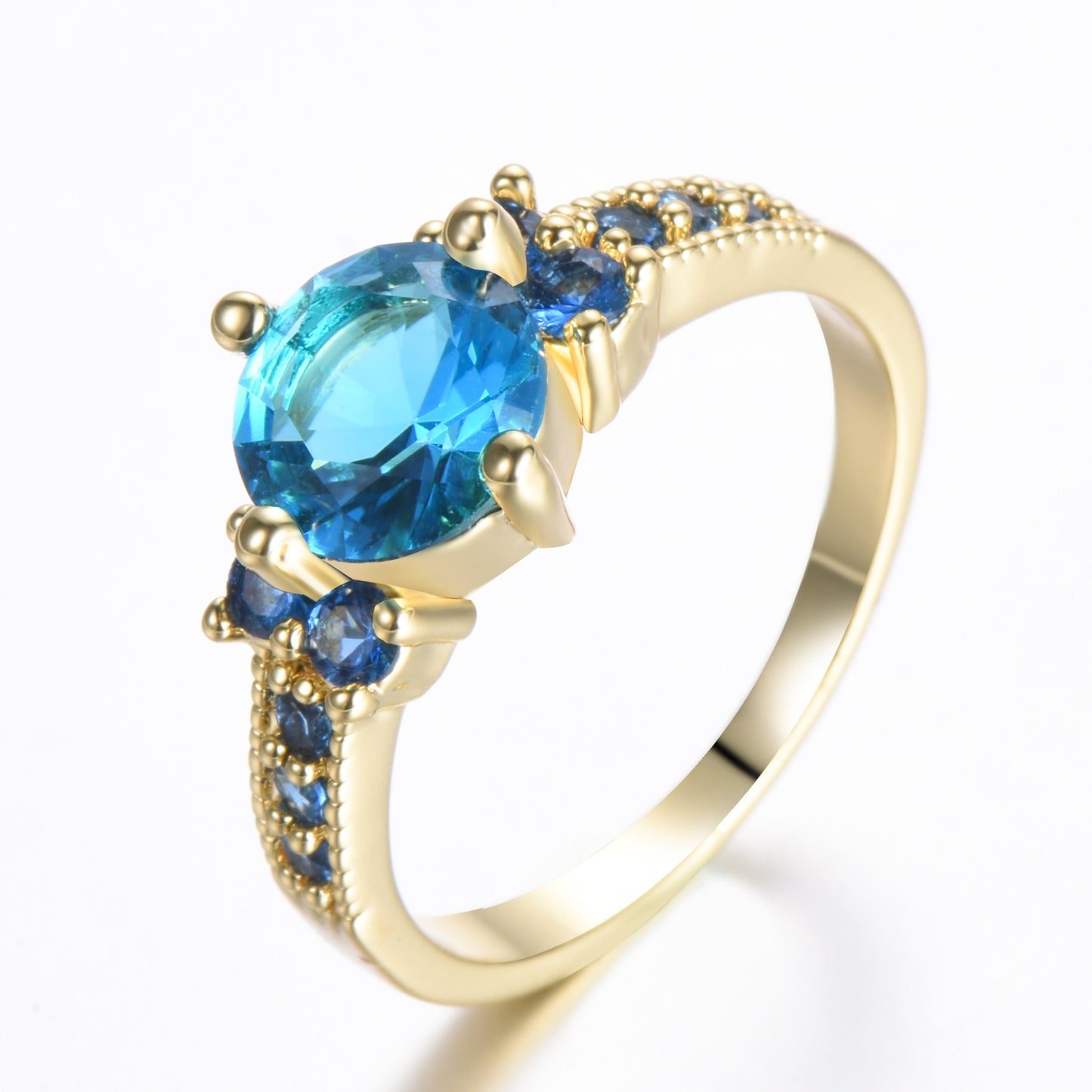 Womens Elegant Zircon Ring Four Claw Round Design Electroplated Brass Sparkling Rhinestone Jewelry For Women Shine