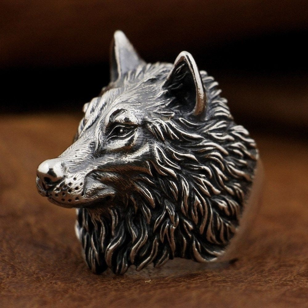 Wolf Head Ring Alloy Fashion Jewelry for Men and Women Unique Stylish Design Nature Lovers Gift Inspired Alloy