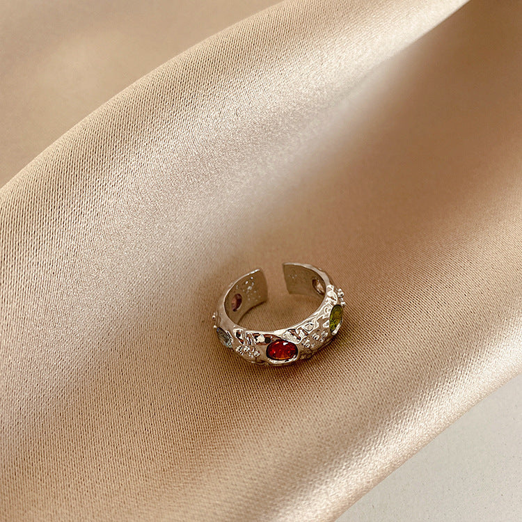 Irregular Metal Ring for Women French Retro Style Zircon Gold Plated 24k Shine Elegant Everyday Accessory Gift