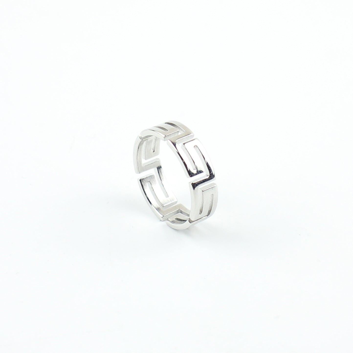 Unisex Stainless Steel Polished Silver Ring With Great Wall Pattern Auspicious Design For Men And Women Jewelry