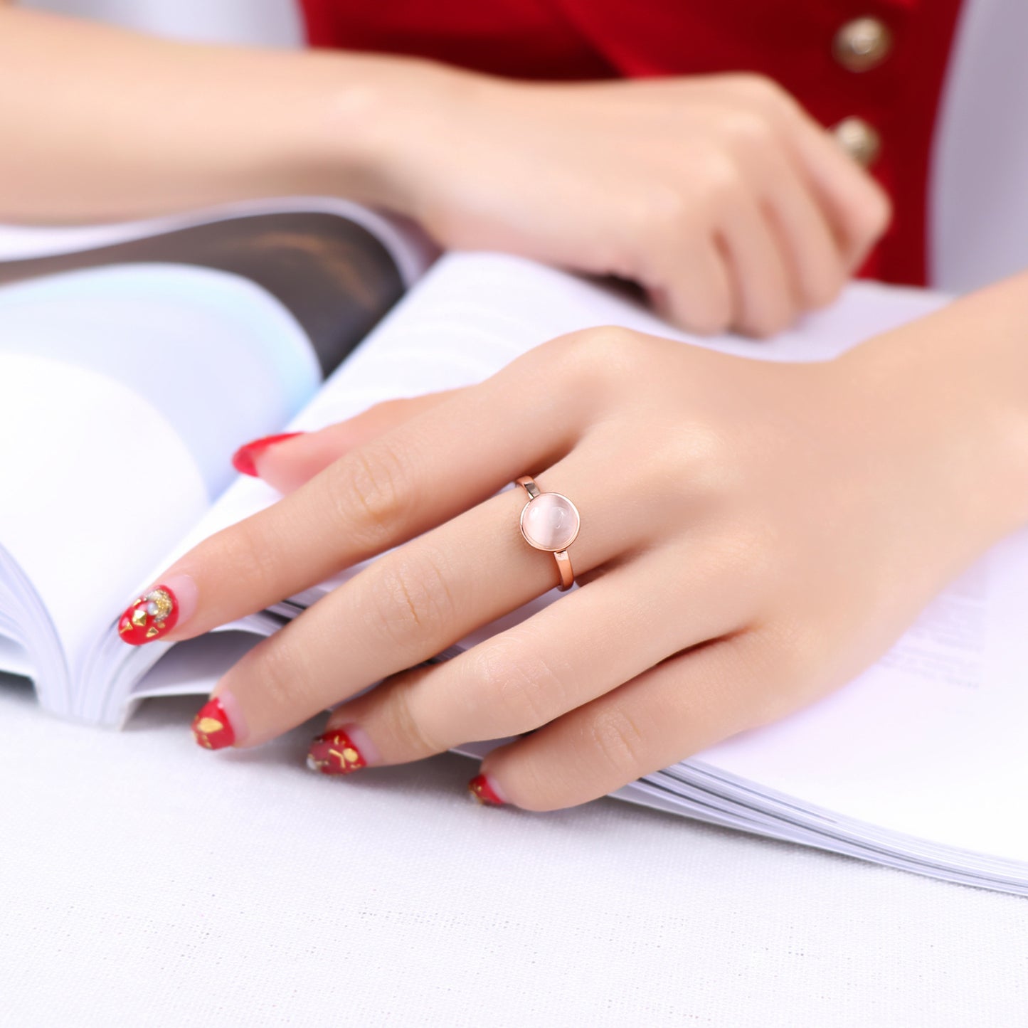 Rose Gold Zircon Ring Womens Copper Band 8mm Inlaid Simple Fashion Design Polished Finish Elegant Jewelry Gift