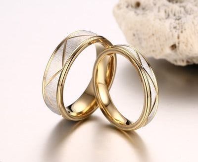 Couple Ring Electroplated Golden Titanium Steel Band Promise Engagement Wedding Gift High Quality Jewelry Gift