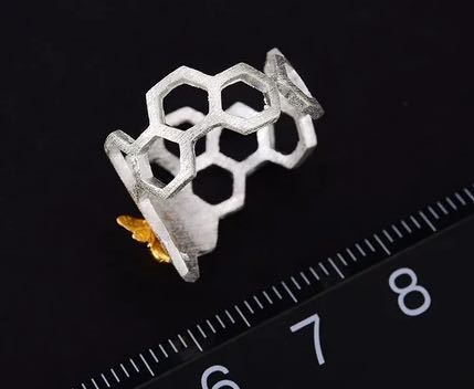 Adjustable Insect Ring Alloy Bee Hive Jewelry Ring For Women And Girls Electroplated Unique Look For Daily Wear Style