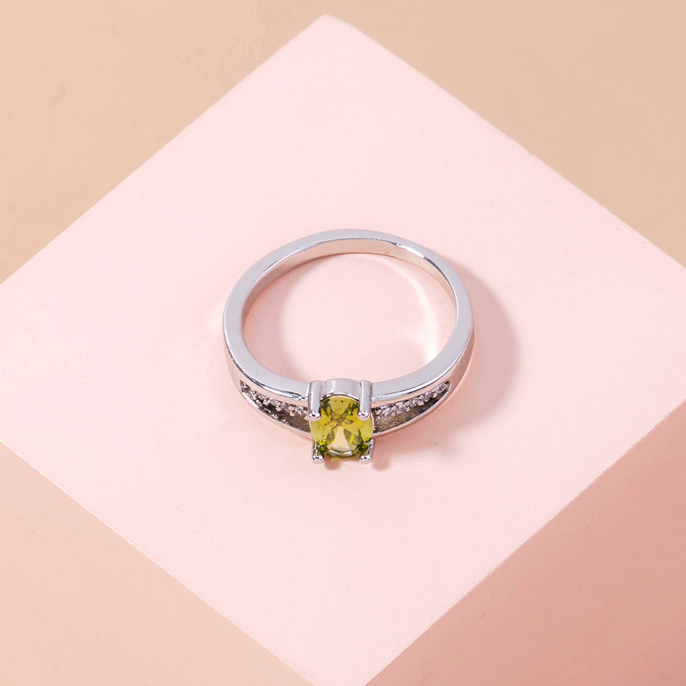 Womens Adjustable Copper Rings Oval Green Gem Micro Inlaid Zircon European Fashion Rings Adjustable Fit Copper