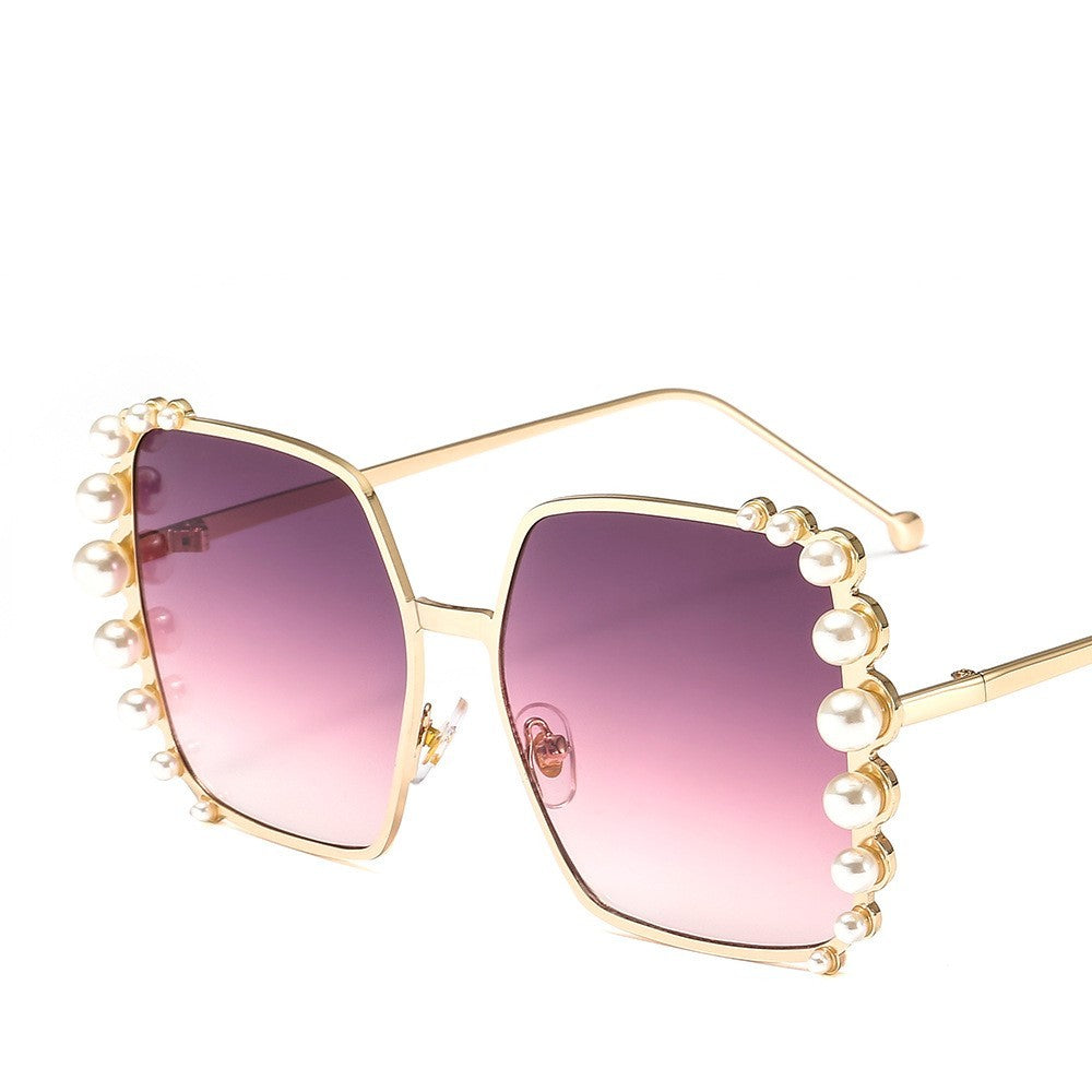 Metallic Frame Sunglasses With PC Lens UV400 Protection Fashion Metal Eyewear For Women New Design Lightweight Daily Wear