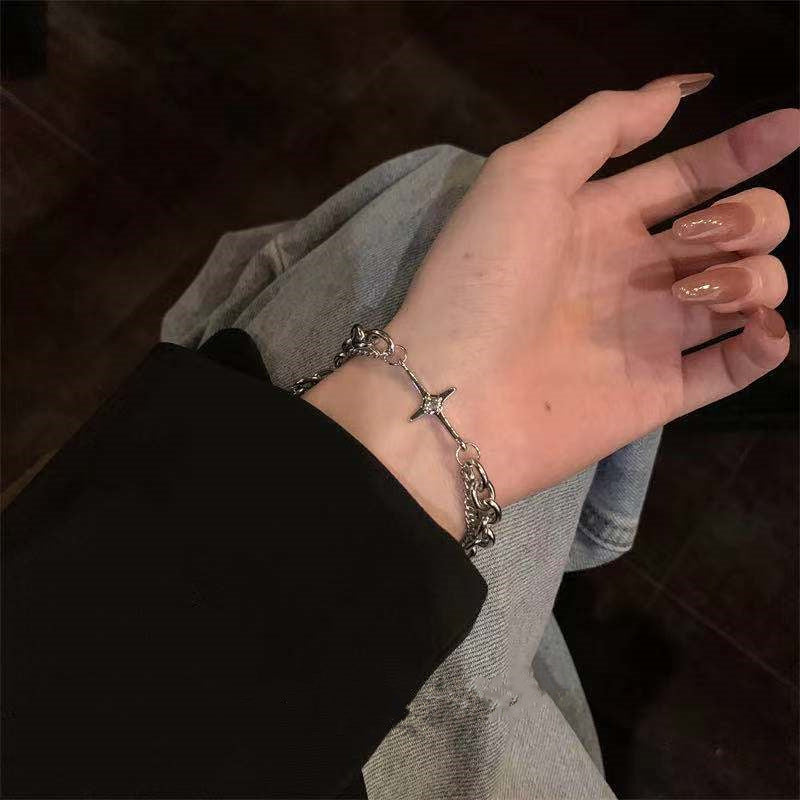 Unisex Star Charm Bracelet Electroplated Alloy Jewelry Retro Style Length 15cm Iron Sheet Everyday Jewelry Now