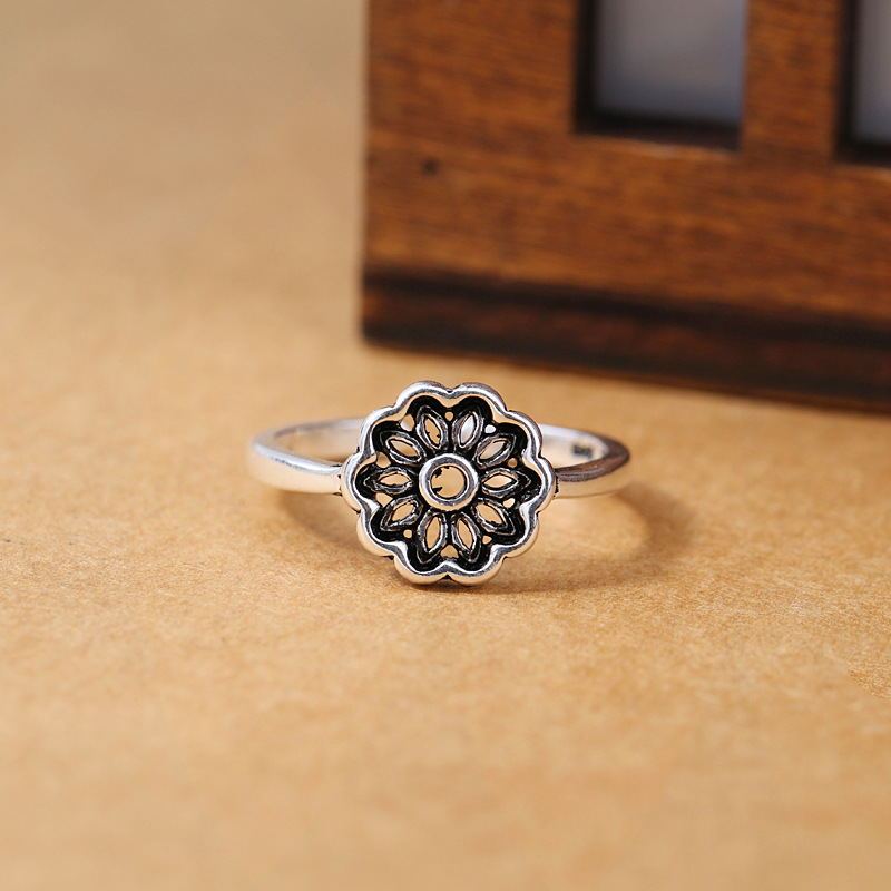 Womens Lotus Copper Ring Lightweight Elegant Fashion Jewelry Thai Inspired 16mm Diameter Lotus Flower Giftable