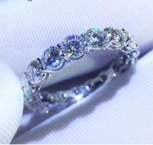 Elegant Alloy Engagement Ring Exquisitely Crafted Finger Jewelry For A Special Occasion Material Size May Vary