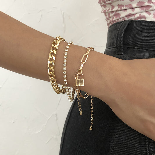 Womens Geometric Bracelet Set Golden Metal Alloy Claw Chain Jewelry European Fashion Electroplating Style Metal