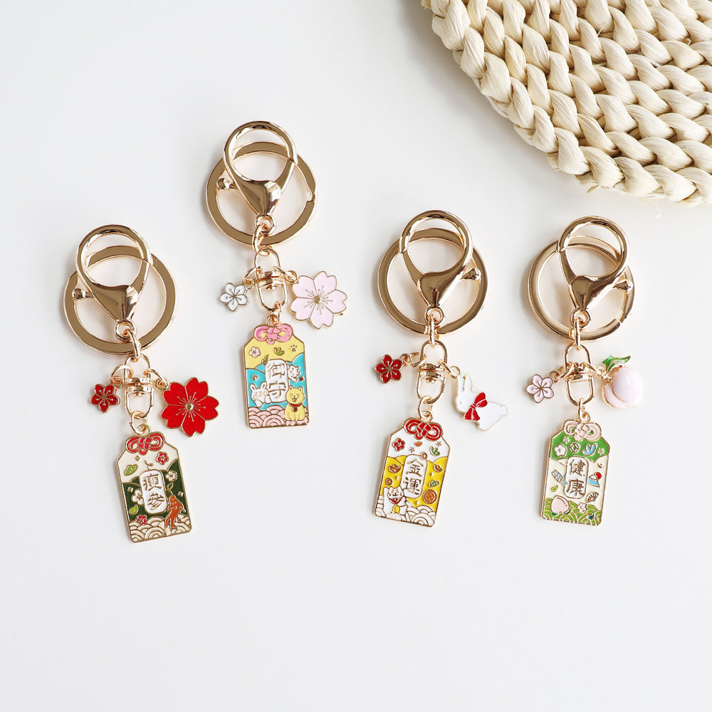 Cat Keychain Amulet Japanese Kawaii Car Key Accessory Electroplated Alloy Charm Pendant For Keys Bags Backpacks