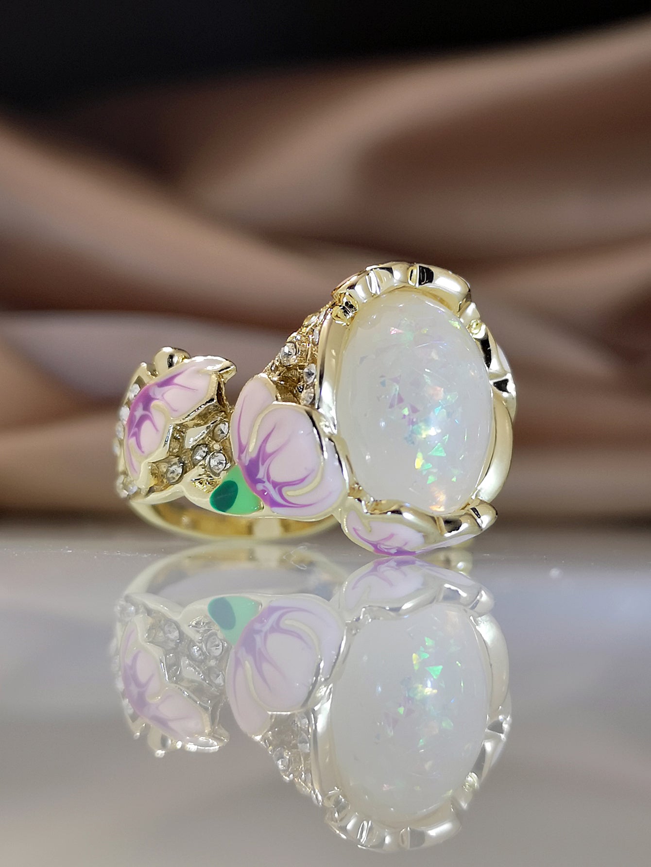 Geometric Ring With Rhinestone Accent Alloy Resin Electroplated Finish For Women Jewelry Fashion Everyday Wear