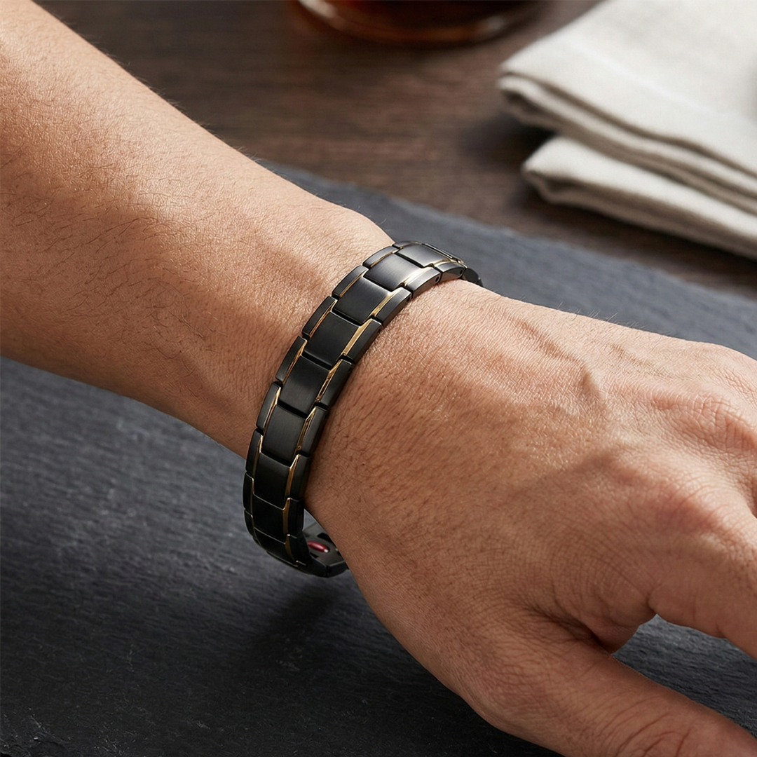 Unisex Geometric Alloy Bracelet, Electroplated Black/Gold/Silver Finish, Modern Link Chain Bracelet, 21.5cm Fashion Jewelry