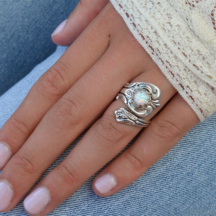Floral Engraved Alloy Ring Vintage Fashion Minimalist Silver Electroplated Jewelry For Women Classic Accessory