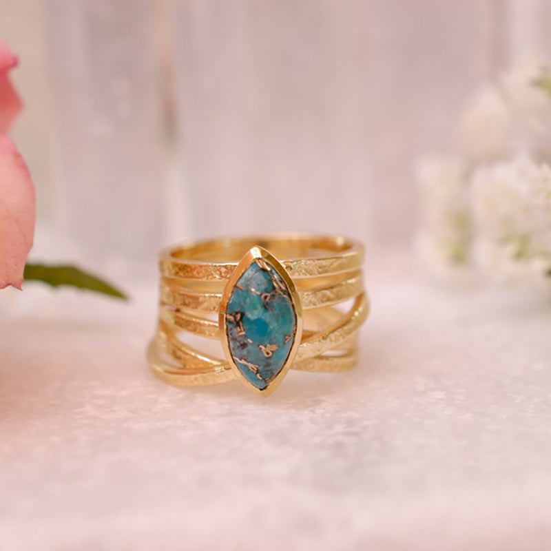 Womens Geometric Alloy Ring Inlaid Gem Electroplated Gold Finish Fashion Jewelry Gift Idea For Her Stylishness