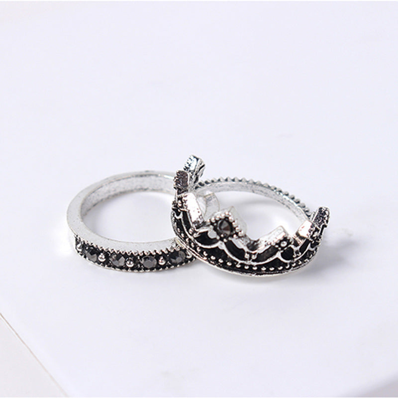 Womens Crown Ring Alloy With Diamond Accent Retro Design All Match Band Ancient Silver Finish Ring Jewelry Gem