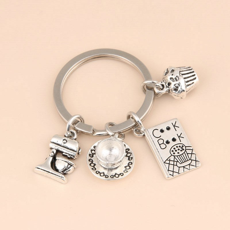 Womens Fashion Keychain Metal Key Ring With Combination Cutlery Design Beautiful Key Chain Accessory For Women