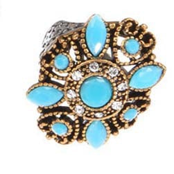 Gold Plated Openwork Crown Ring With Alloy Inlaid Gems And Electroplated Finish For Women Jewelry Elegant Crown Ring