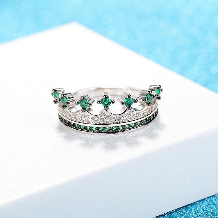 Two Tone Heart Shaped Zircon Ring Gold Plated Inlaid Artificial Gemstone Copper Band Semi Precious Stone Design