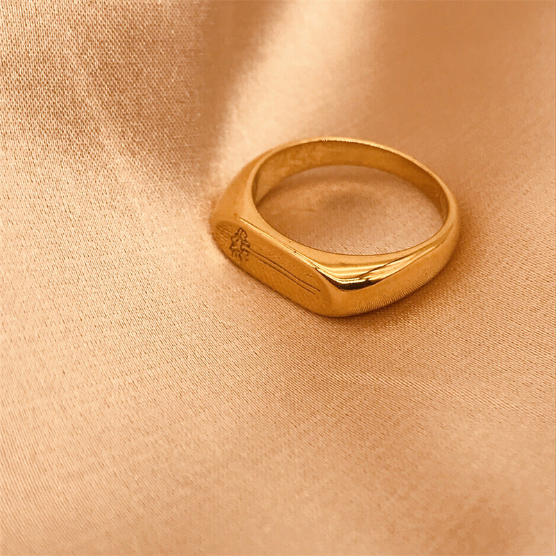 Flower Titanium Steel Gold-plated Small Daisy Ring Star Retro Simple Couple Ladies
