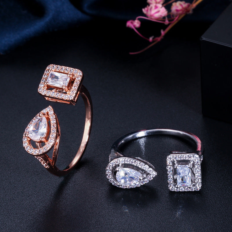 Women's Water Drop Ring with Cubic Zirconia Full Diamond Ring Korean Geometric Ring Electroplated Inlaid Ring Fashion Jewelry Gift for Her