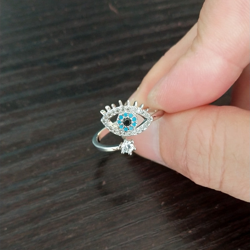 Eye Design Ring with Blue Eyes Copper Plated Unique Statement Jewelry Sturdy Elegant Accessory for Her Fashion