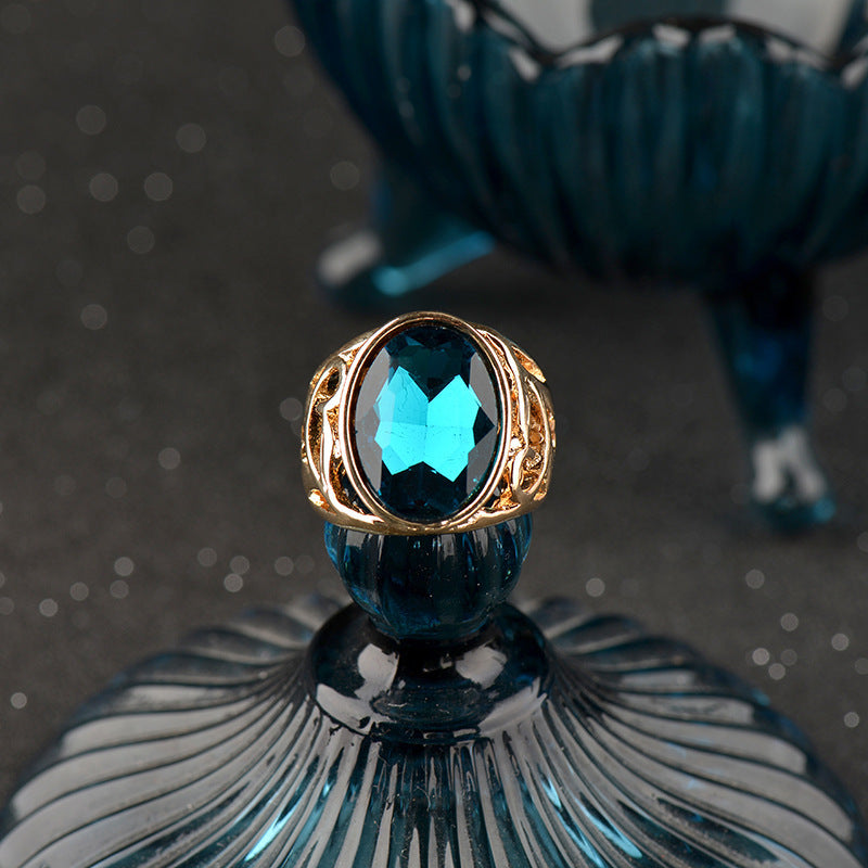 Womens Golden Alloy Ring With Diamond Processing Inlay Artificial Gems Fashion Simple Design Ring Alloy Inlaid Ring