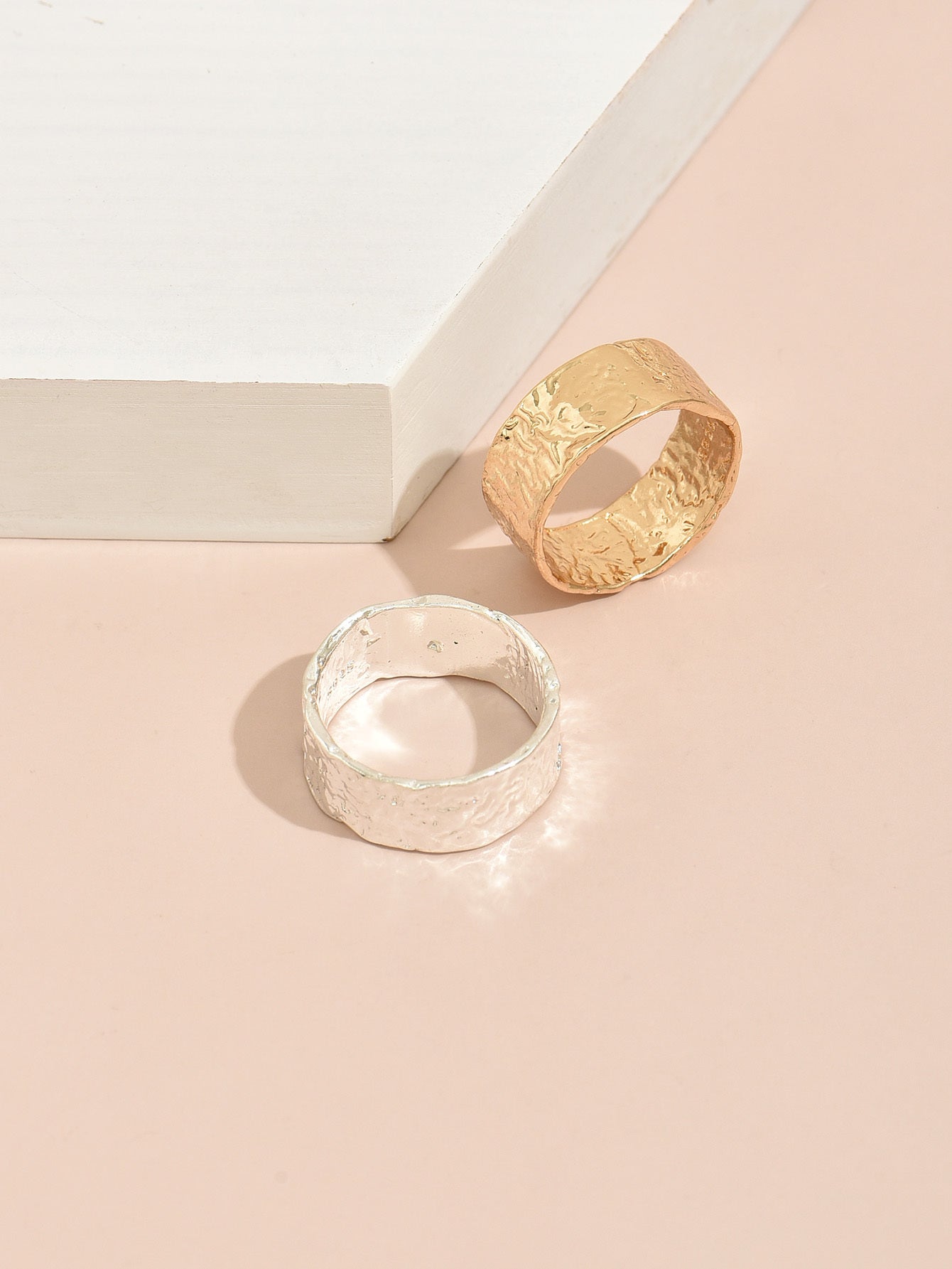 Womens Flower Ring Set Gold And Silver Electroplated Rings Floral Design Alloy Fashion Jewelry Elegant Look For Her