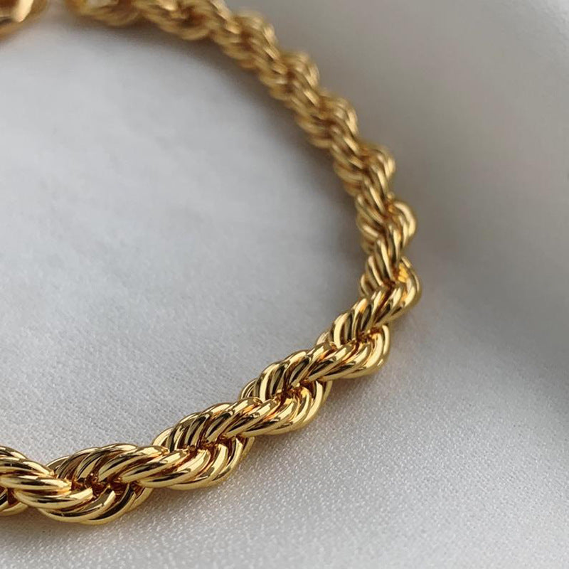 Women Geometric Bracelet Plated Alloy Twist Chain Hand Jewelry Retro Design Simple Golden Bracelet Fashionable