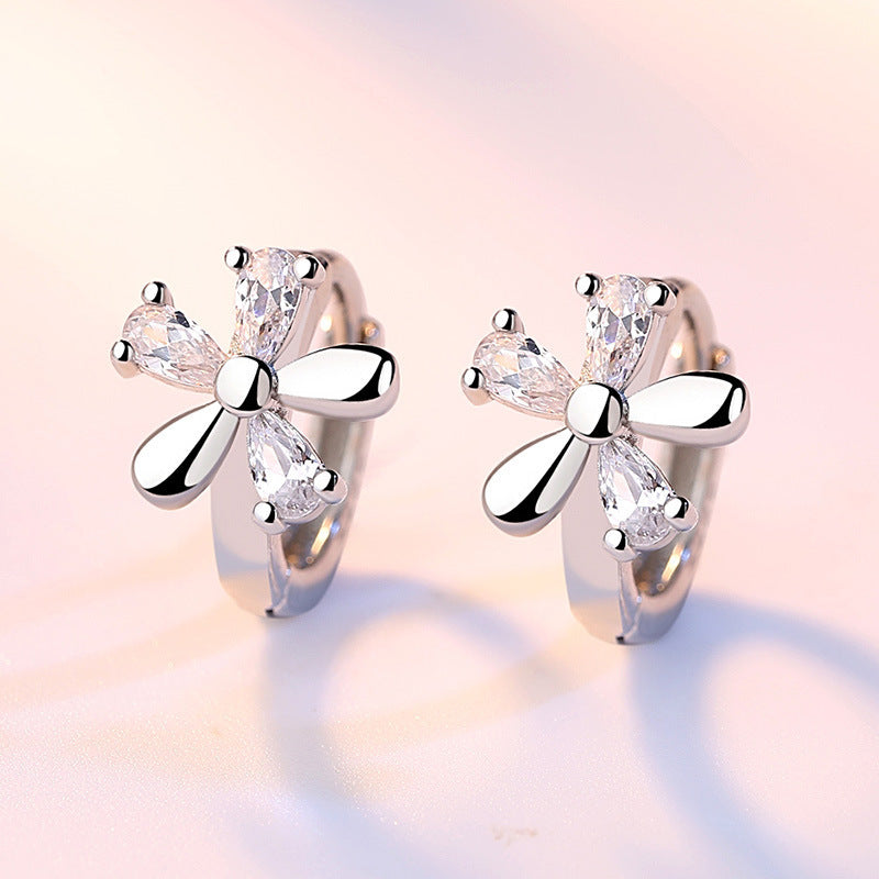 Womens Flower Earrings With Crystal Korean Electroplated Metal Zircon Inlay White Gold Plated Individually Packed