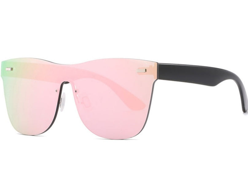 Windproof Large Frame Sunglasses One Piece Design For Superior Protection And Fashionable Eyewear With UV400 Shield