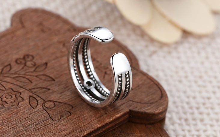 Elegant Twisted Copper Ring Unisex Jewelry With Timeless Intricate Design For Women And Men For Everyday Style