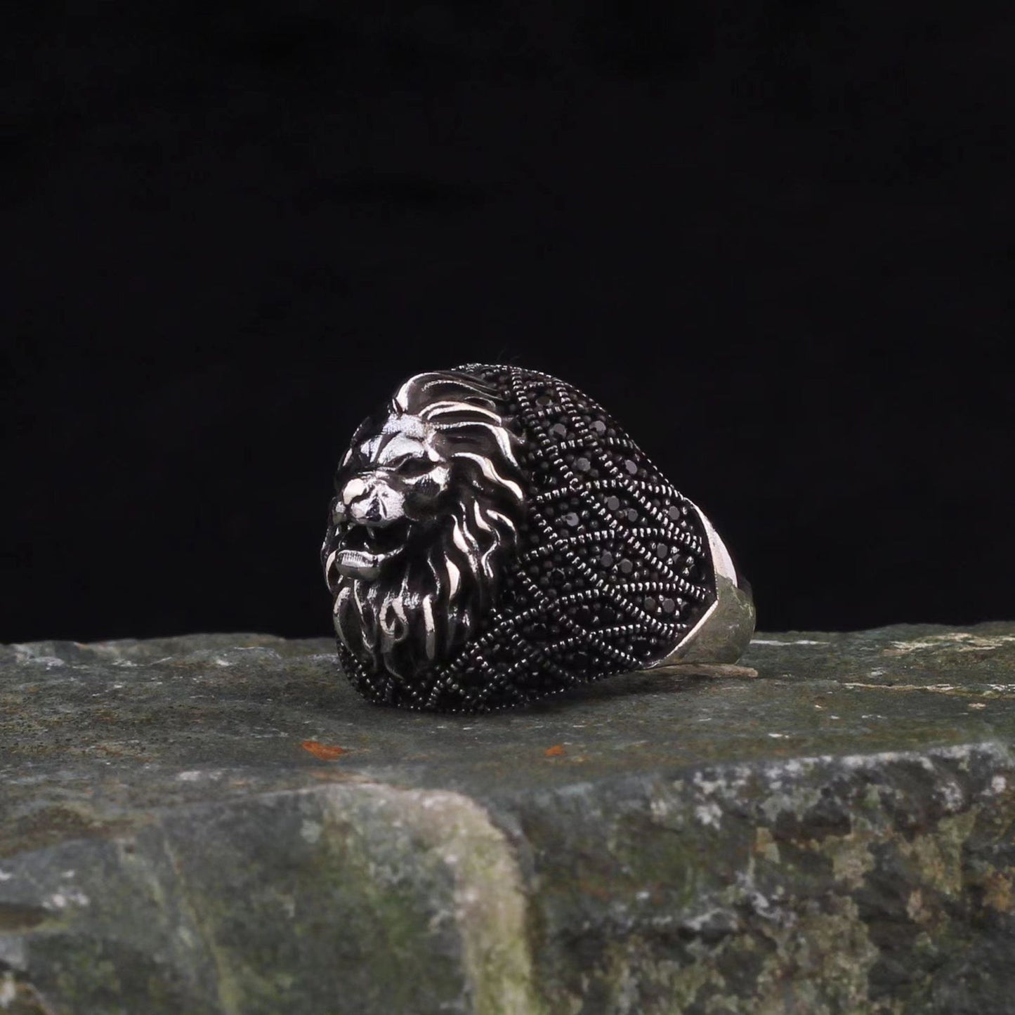 Gold Lion Head Ring Ornament In Zinc Alloy Sizes 7 8 9 10 11 12 13 A Fashion Statement For Everyday Wear Daily