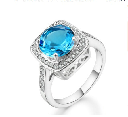 Womens Rose Gold Plated Ring With Micro Inlaid Zircon Geometric Design Elegant European American Accessory Jewelry