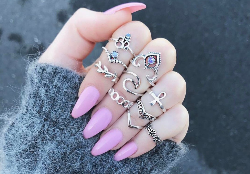 Womens Alloy Ring European Geometric Openwork Carved Knuckle Ring Statement Jewelry for Women And Girls Trendy